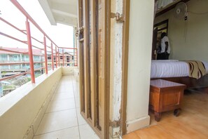 Deluxe Room | Balcony