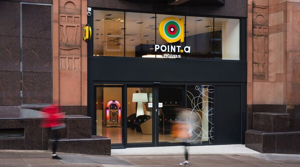A hotel entrance with a large sign reading "POINT. a HOTELS" and a target logo. - Point A Glasgow (Glasgow)