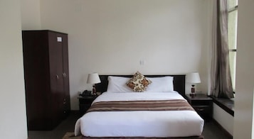Wi-Fi de cortesia, roupa de cama