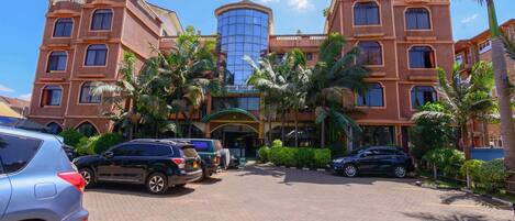 Fachada da propriedade