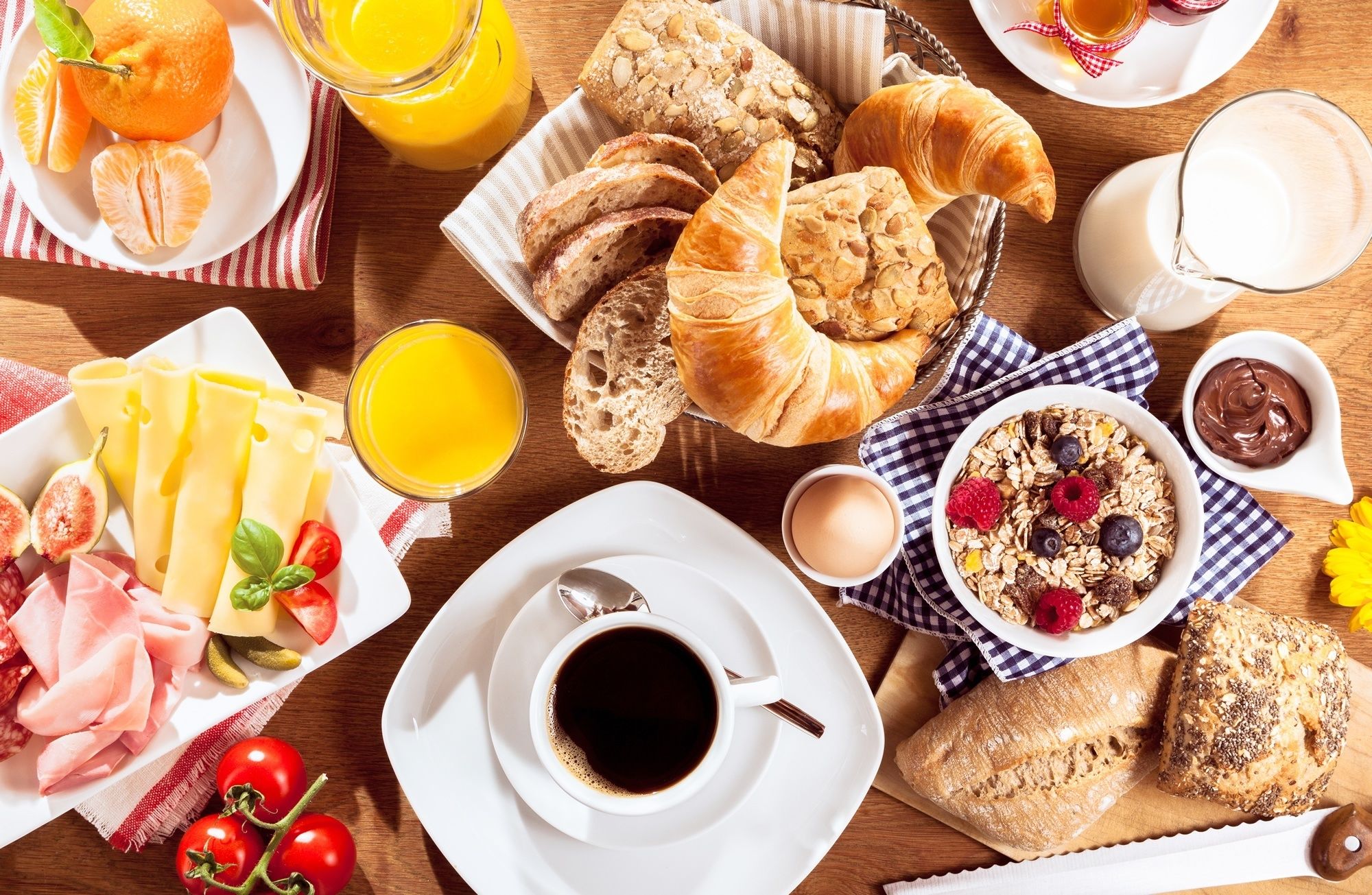 Daily continental breakfast (USD 12 per person)