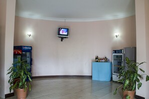 Lobby - Spannet Suites (Mbarara)