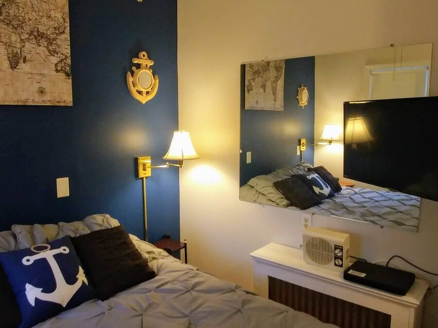 Quarto casal, 1 cama Queen | Wi-Fi de cortesia, roupa de cama