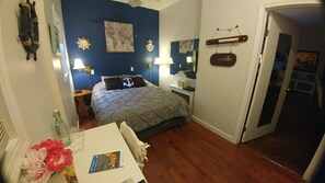 Double Room, 1 Queen Bed | Free WiFi, bed sheets - Château sur Mer Bed & Breakfast (Winthrop)