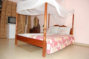 Deluxe Double Room | Free WiFi