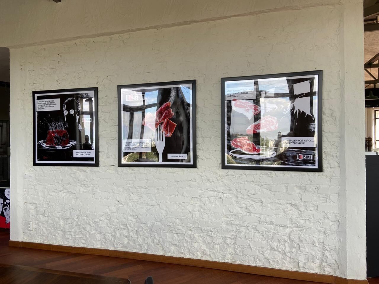 al fresco dining, serves breakfast, lunch and dinner