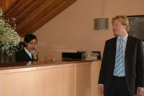 Lobby - Crystal Hotel Asmara (Asmara)
