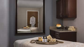 Phòng trị liệu đôi, trị liệu toàn thân, thủy liệu pháp, massage đá nóng