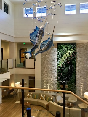 Lobby sitting area - Hutchinson Shores Resort & Spa (Jensen Beach)