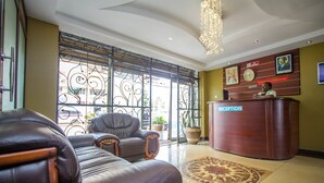 Reception - Sal's Boutique Hotel (Kampala)