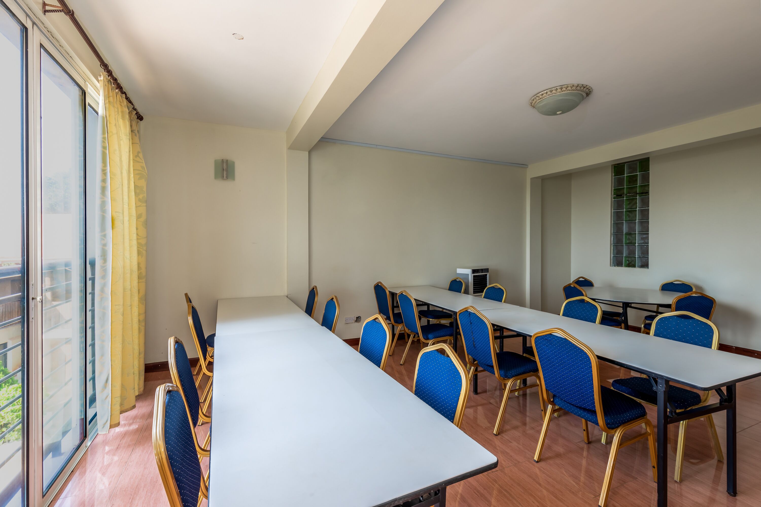 Photo - Hotel Royal Nest Entebbe