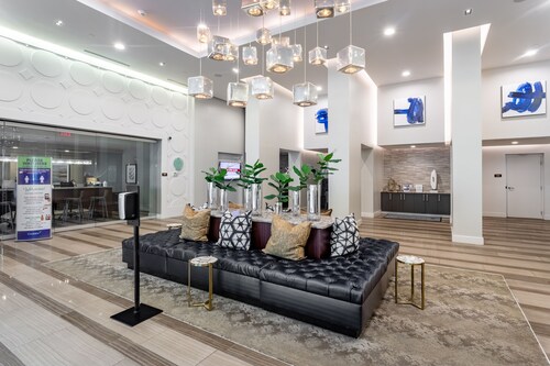 Locale Austin - Rainey Street