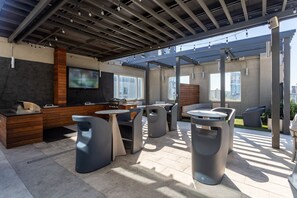 Sundeck - Locale Austin - Rainey Street (Austin)