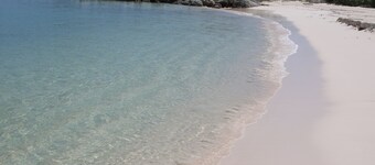 The Sandpiper Inn & Cottages