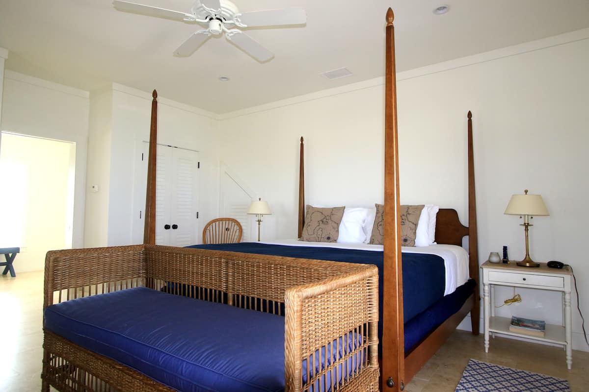 Master Suite - 1 King Bed (Harbor View) | Desk, iron/ironing board, free cribs/infant beds, rollaway beds
