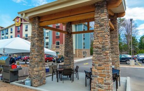 Aire de pique-nique/barbecue