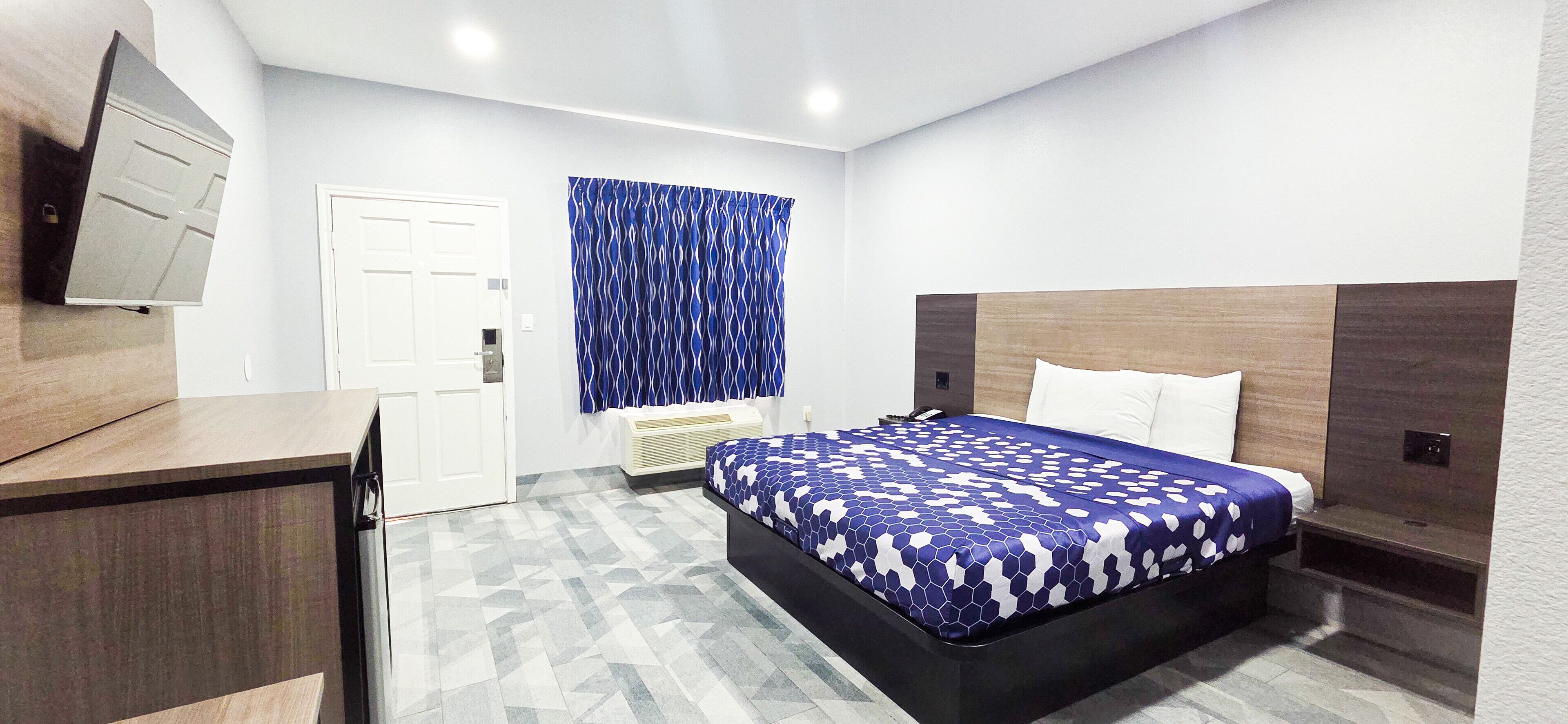 高档床上用品、特色家居、办公桌、熨斗/熨板