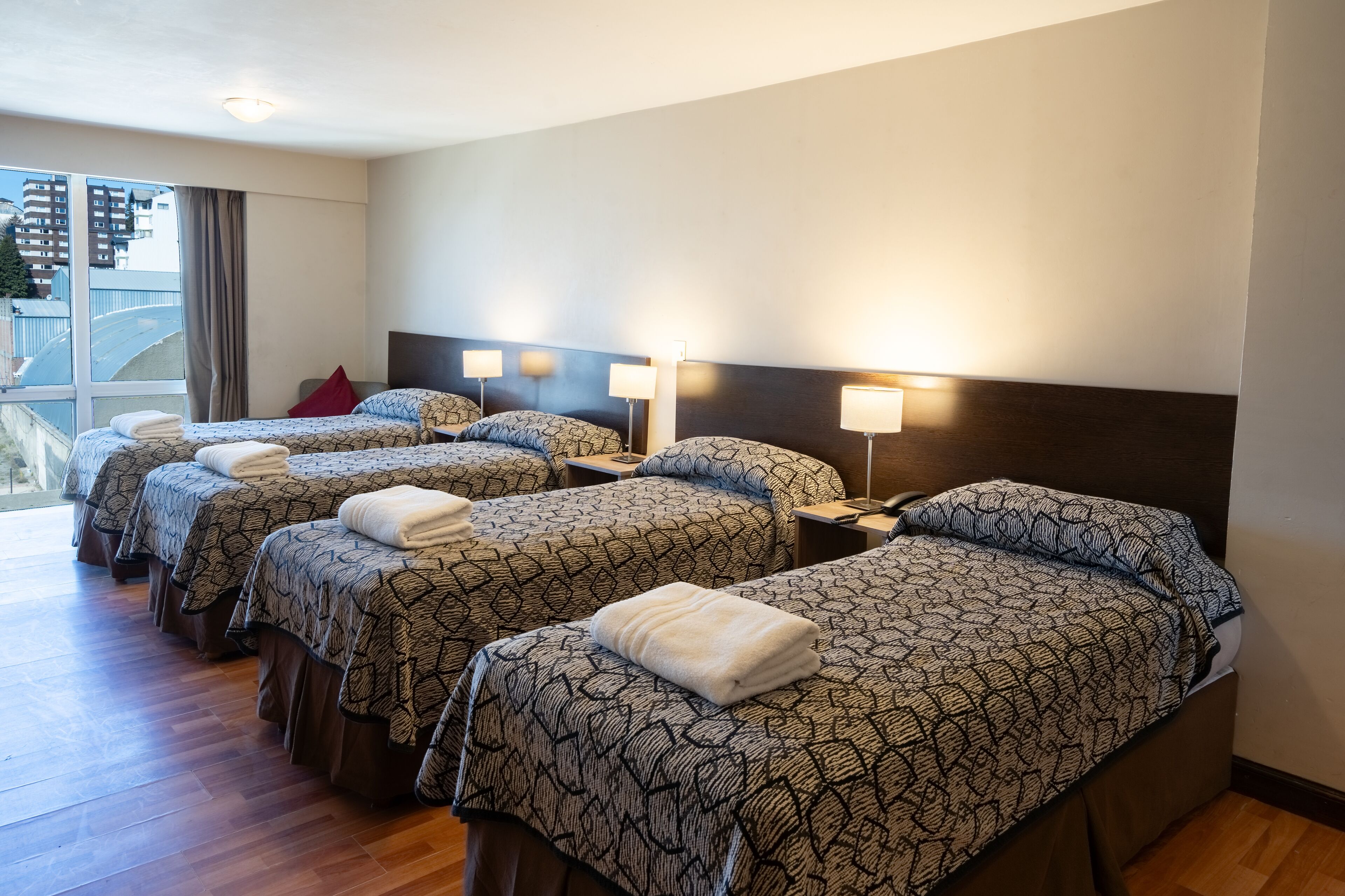 Photo - Lagos Andinos