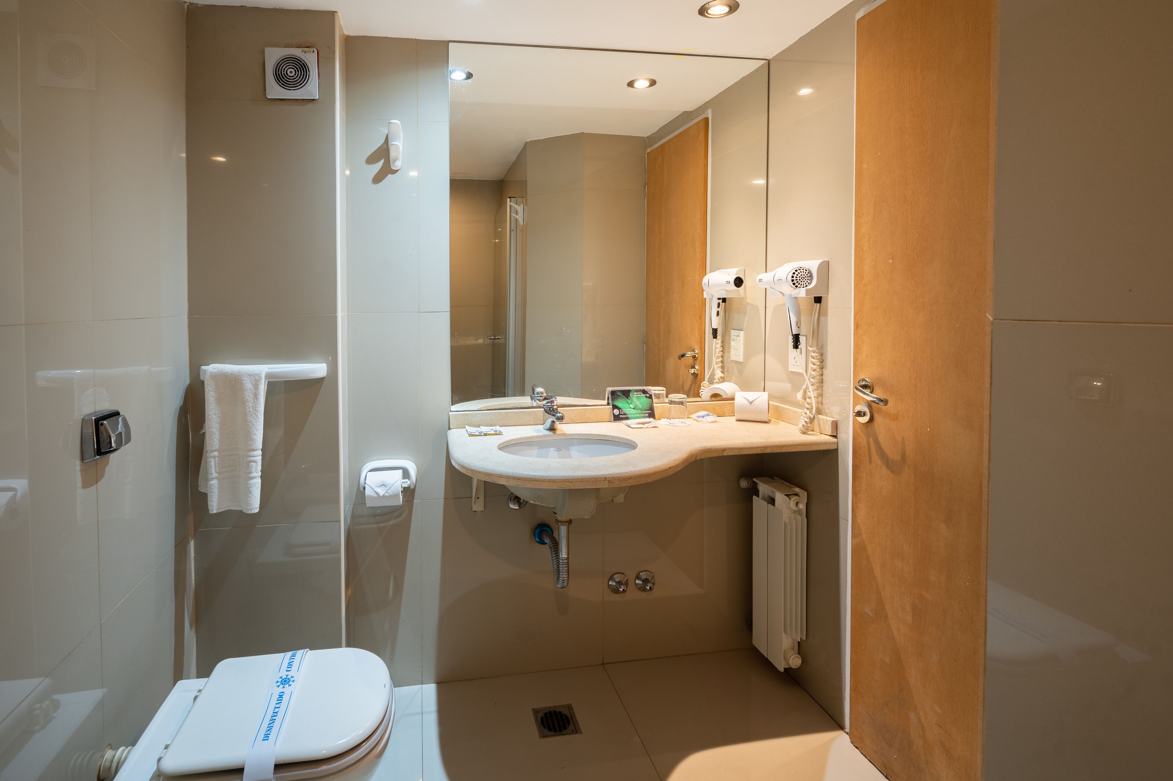 Photo - Lagos Andinos