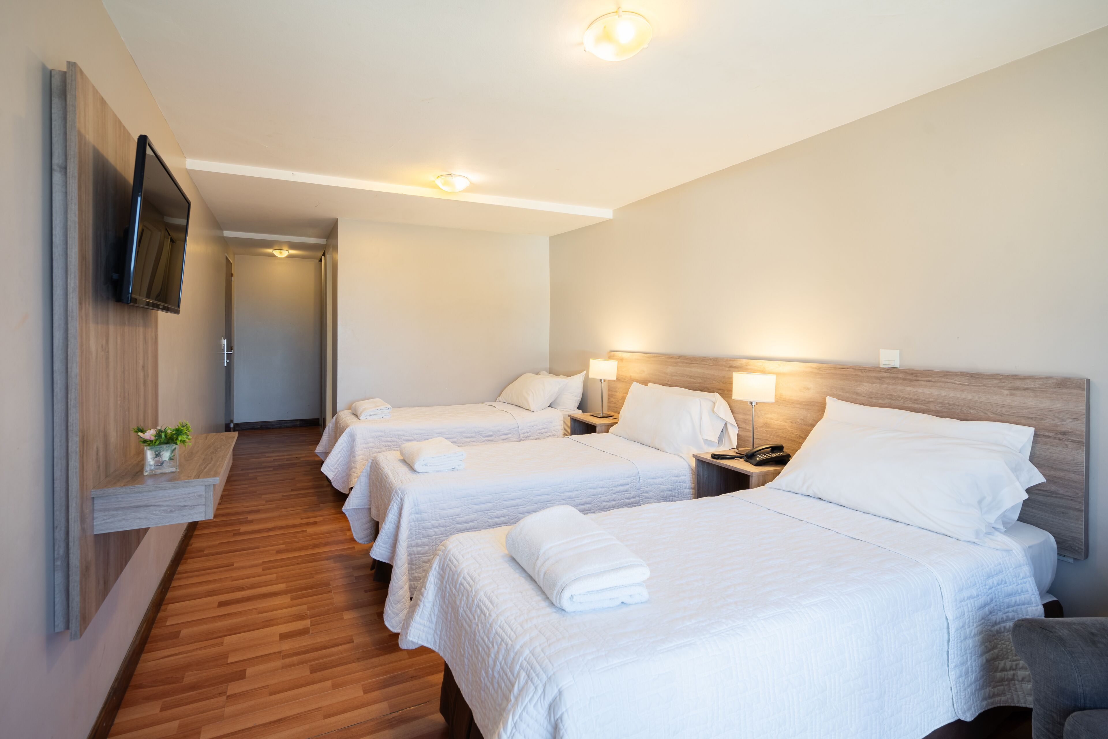 Photo - Lagos Andinos