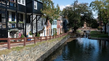 Esterni