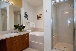 Apartment, 2 Bedrooms | Bathroom