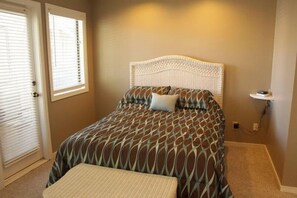 Condo, 2 Bedrooms | 2 bedrooms, free WiFi - Lake Arrowhead Fiesta (Myrtle Beach)
