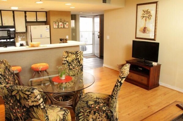 Huoneisto, 2 makuuhuonetta | Oleskelualue