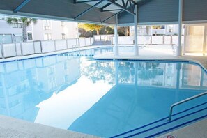 Condo, 2 habitaciones | Alberca | Alberca al aire libre 