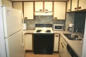 Leilighet, 2 soverom | Eget kjøkken | Kjøleskap, mikrobølgeovn og kaffetrakter/tekoker