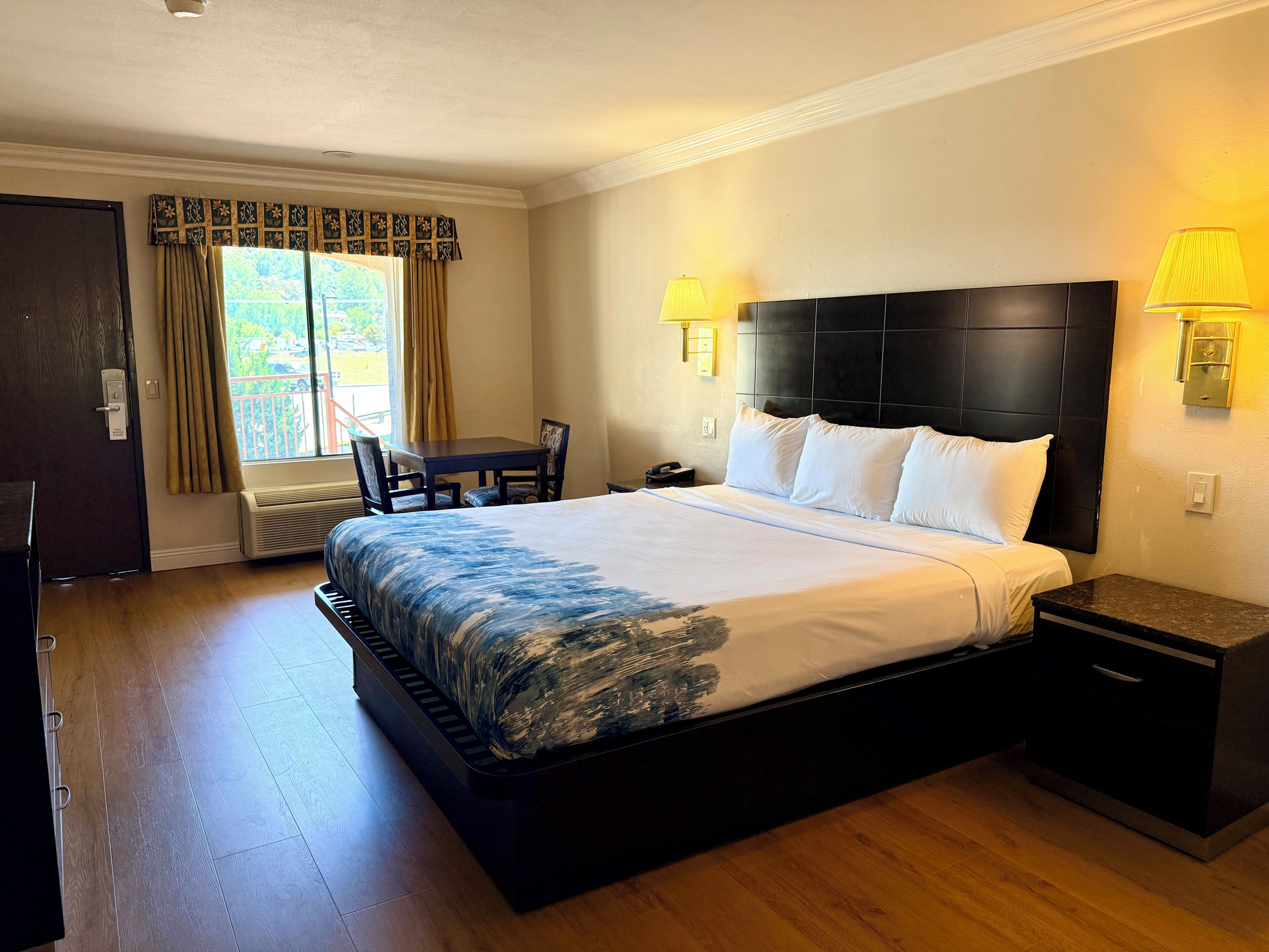 Room, 1 King Bed