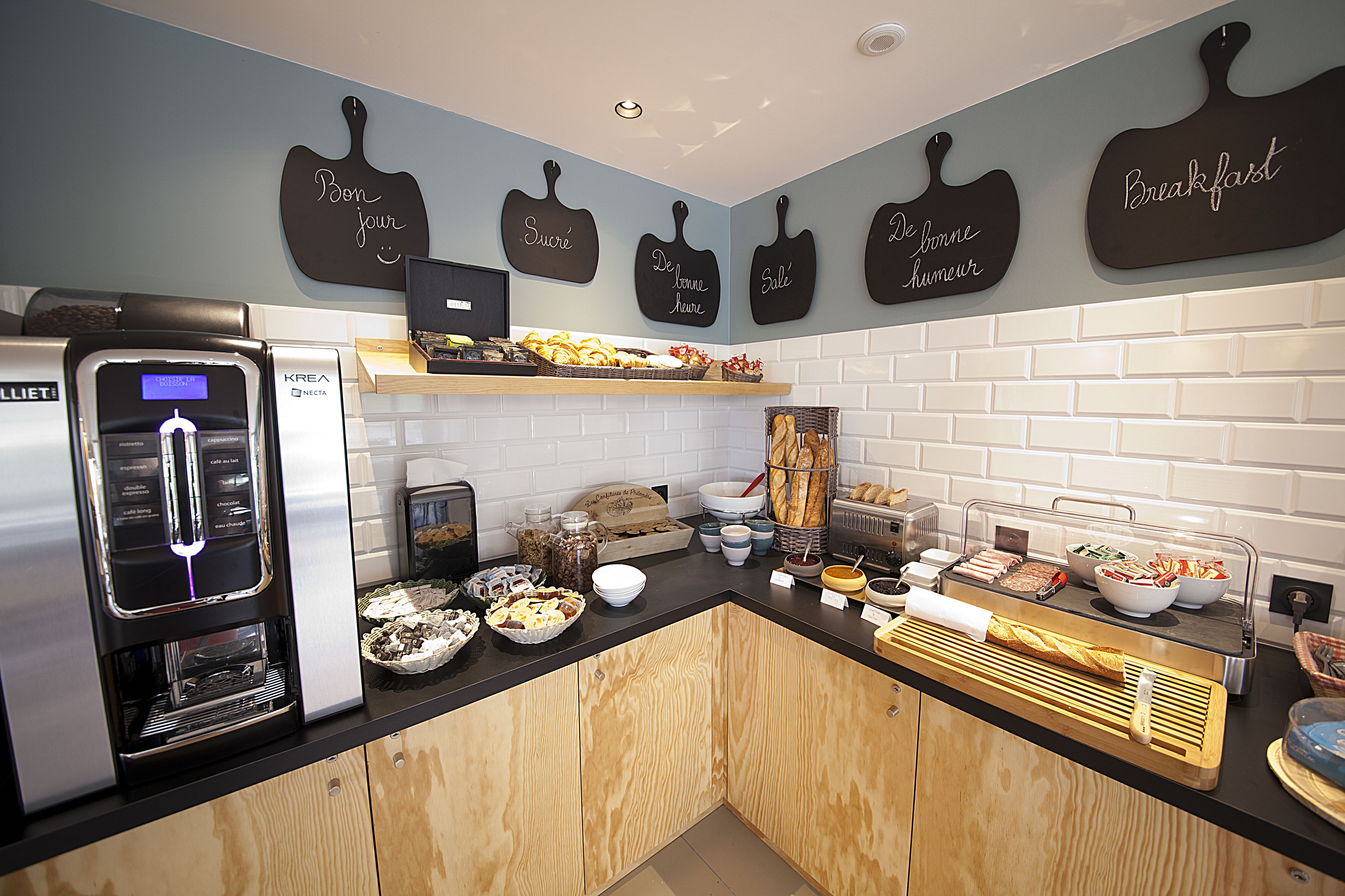 daily buffet breakfast (eur 8.50 per person)