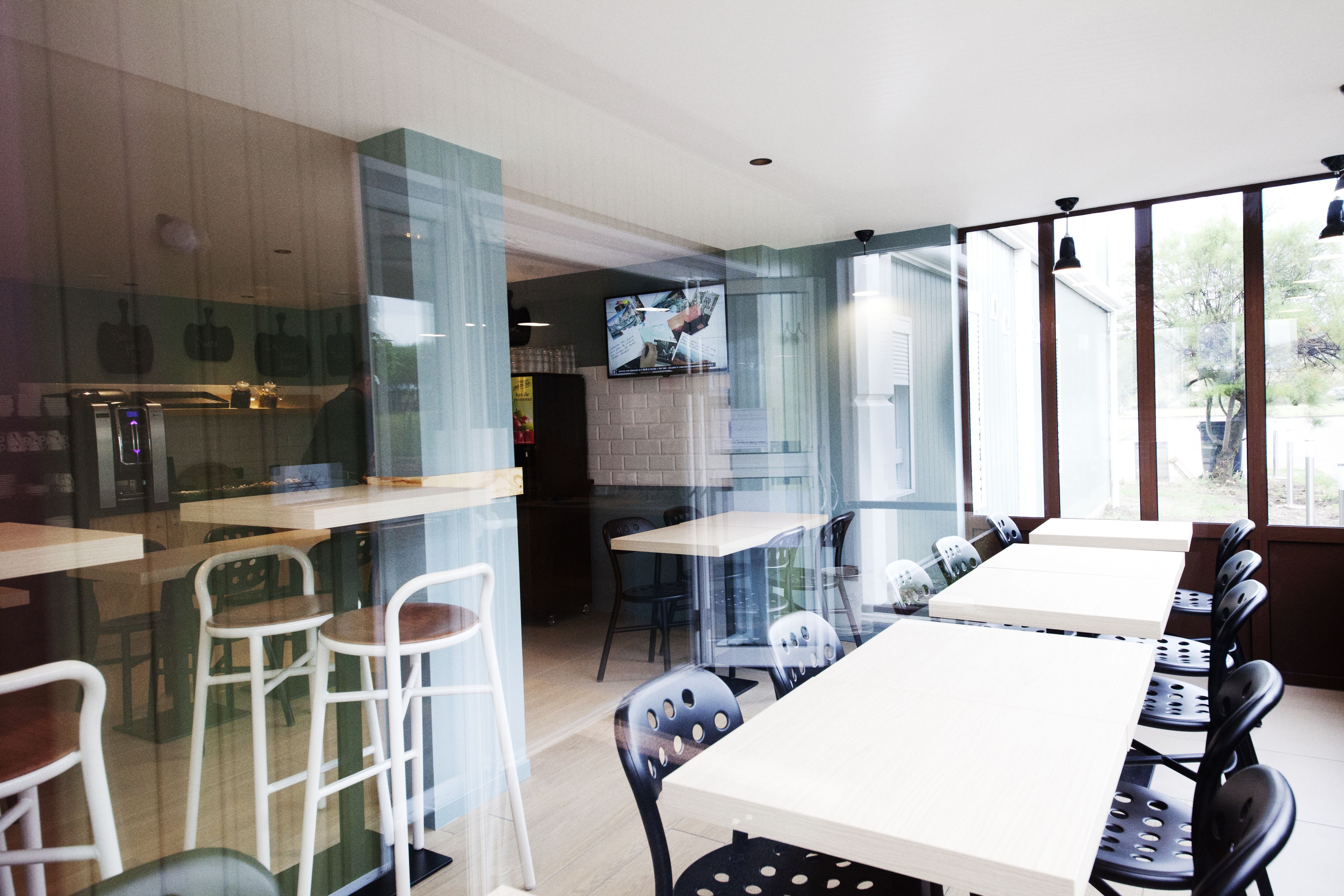 daily buffet breakfast (eur 8.50 per person)