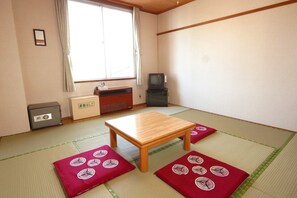 1 bedroom, in-room safe, free WiFi
