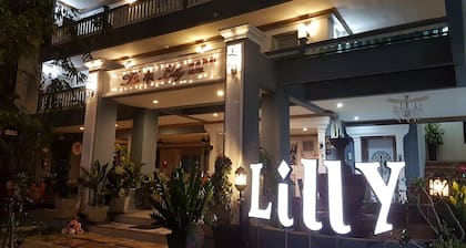 The Lilly Hotel