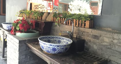 Shuyuan Party Hostel