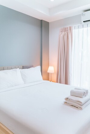Desk, blackout curtains, rollaway beds, free WiFi - Sukhothai Garden (Sukhothai)