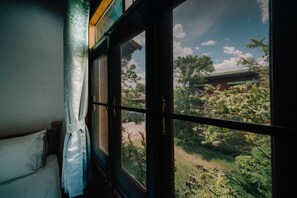 Superior Twin with Garden View | Haveudsigt