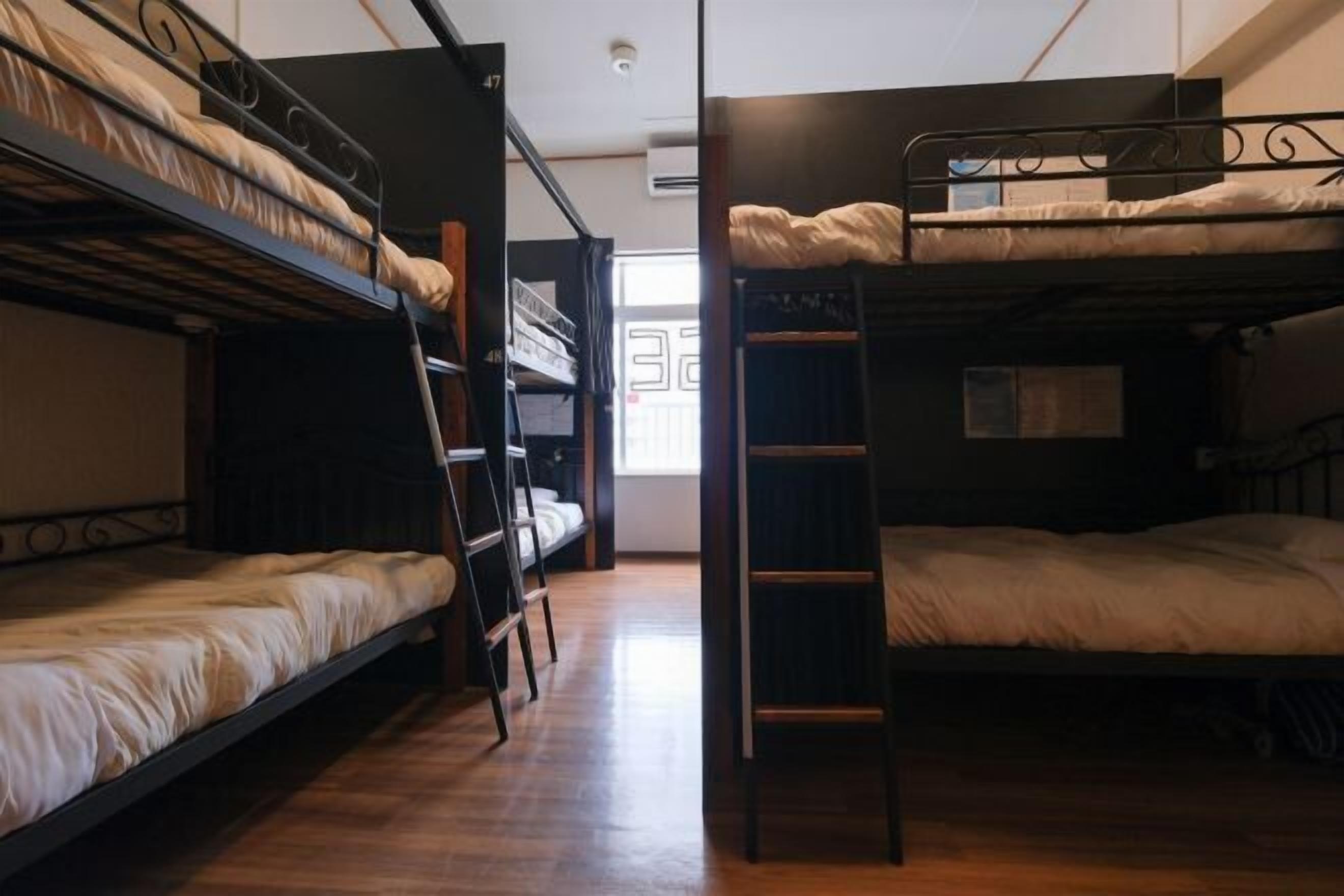 Caja de seguridad en la habitación, wifi gratis y ropa de cama 