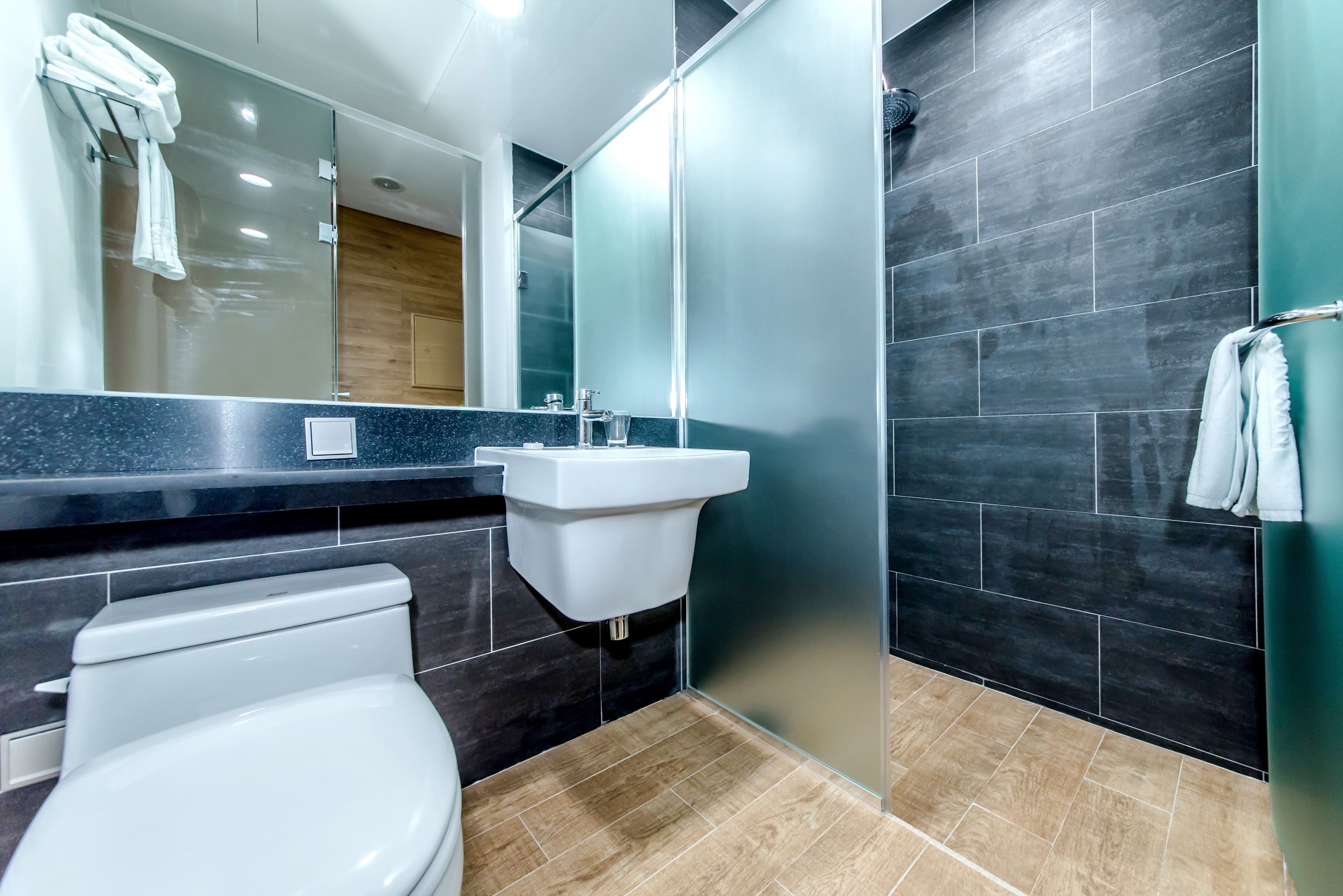 standard twin room, 2 single beds, city view | down duvets, soundproofing, free wifi, bed sheets