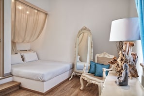 3 bedrooms, Egyptian cotton sheets, free minibar, in-room safe
