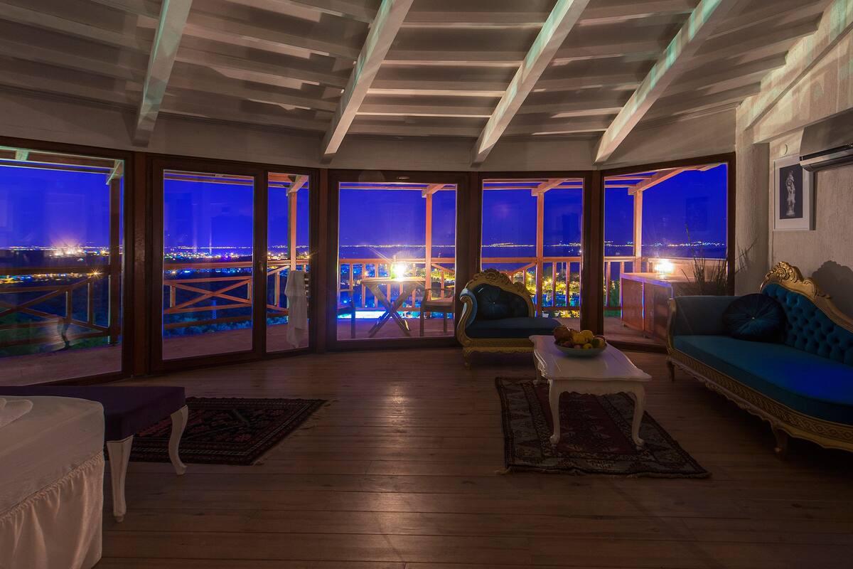 deluxe room, 1 king bed, sea view | view from room