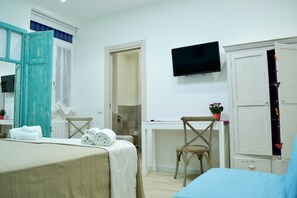 Premium bedding, free minibar items, in-room safe, desk - Piazza Marina (Palermo)