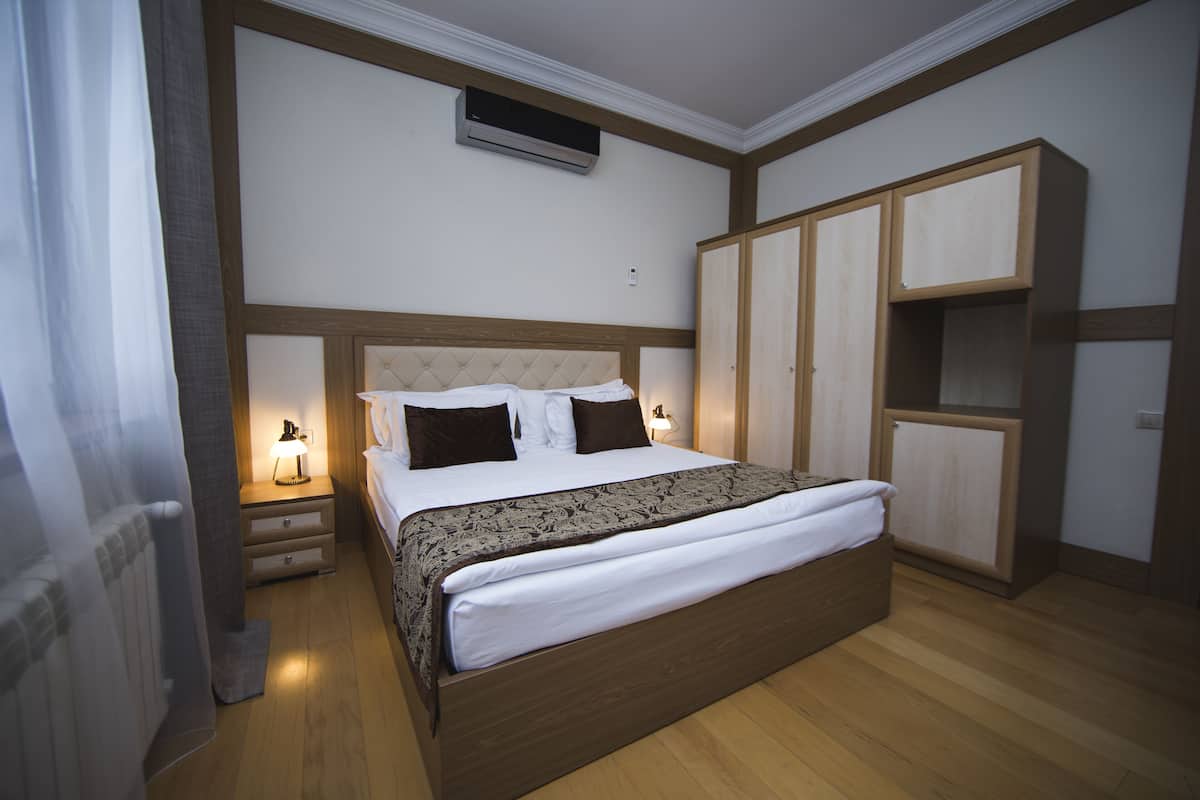 Villa, 4 Bedrooms | 1 bedroom, minibar, in-room safe, desk