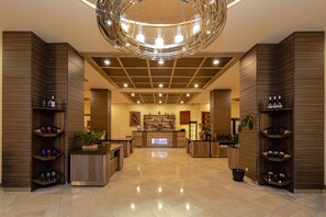 3 restaurants, breakfast, lunch, dinner served; international cuisine - Marxal Resort & SPA (Sheki)