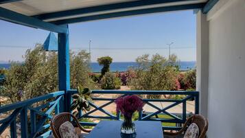 Standard Triple Room, 1 Bedroom | Terrace/patio