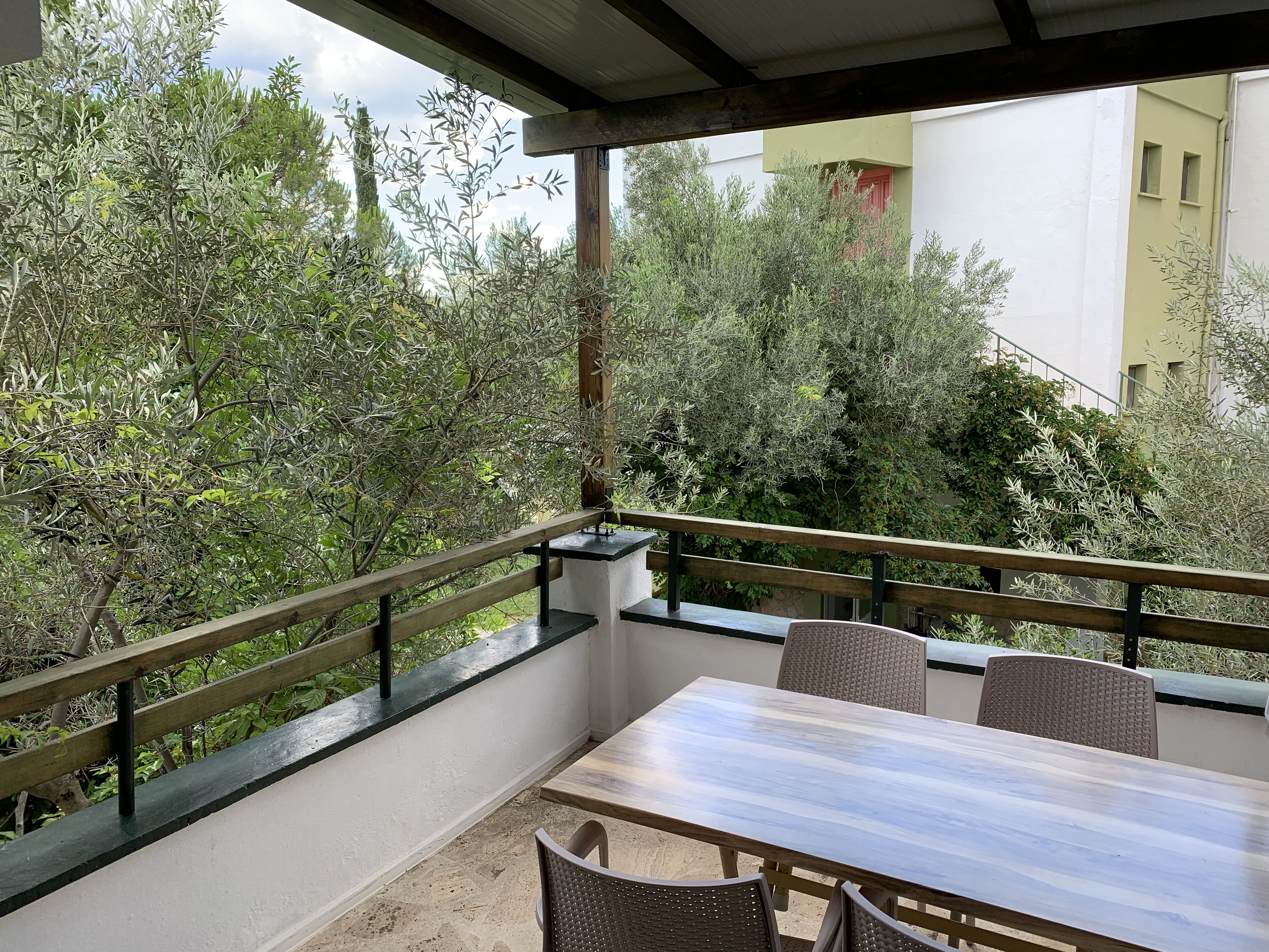 Minibar, in-room safe, free cots/infant beds, free WiFi