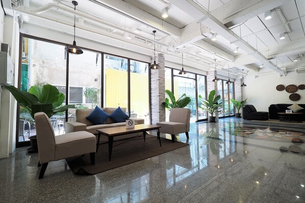 Sala de estar en el lobby