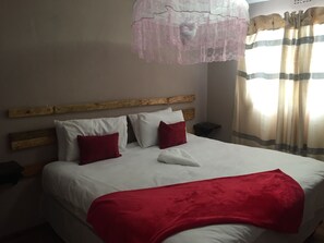 Free WiFi - Chiloto Guest House (Kasane)