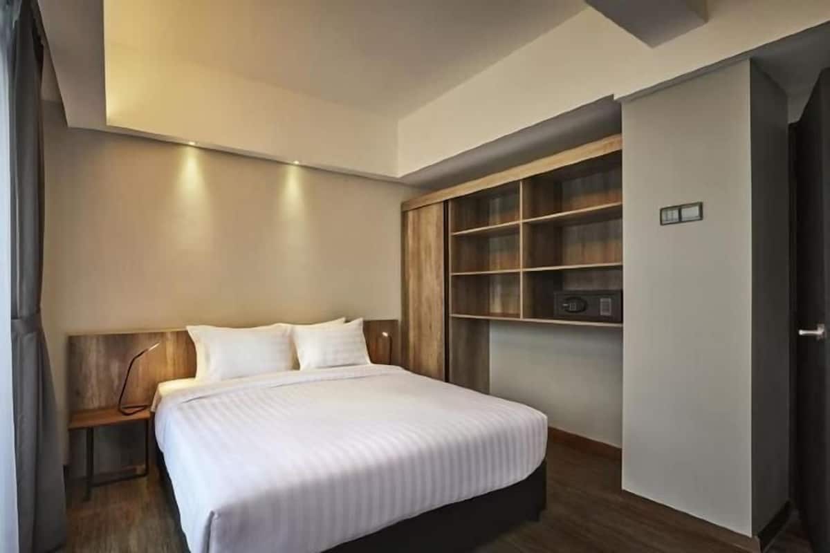 1 slaapkamer, een kluis op de kamer, individueel gemeubileerd